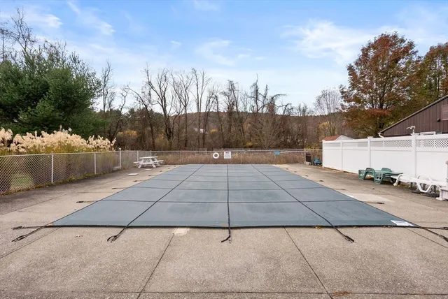 $195,000 | 6 Keegan Lane, Unit E, Greenfield, MA 01301