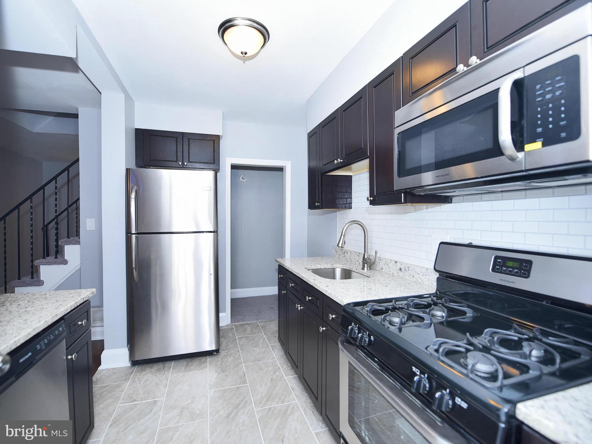 175 Bennett Road Baltimore, MD 21221 - Photo 12 of 29 Kitchen