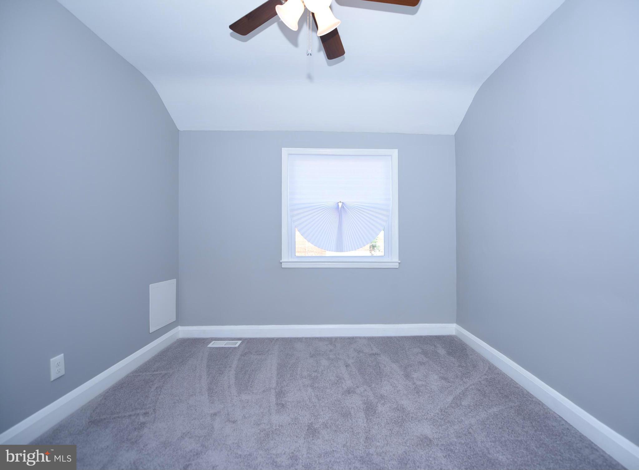 175 Bennett Road Baltimore, MD 21221 - Photo 20 of 29 Bedroom 2