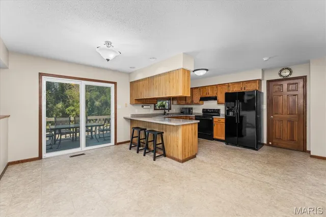 $314,900 | 525 Big Bend Boulevard, Swansea, IL 62226