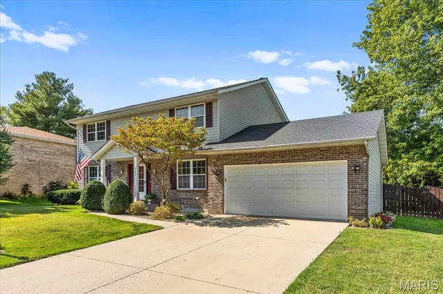 $314,900 | 525 Big Bend Boulevard, Swansea, IL 62226