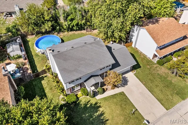 $314,900 | 525 Big Bend Boulevard, Swansea, IL 62226