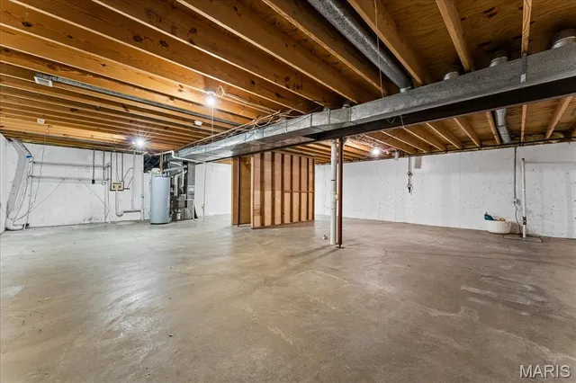 $314,900 | 525 Big Bend Boulevard, Swansea, IL 62226