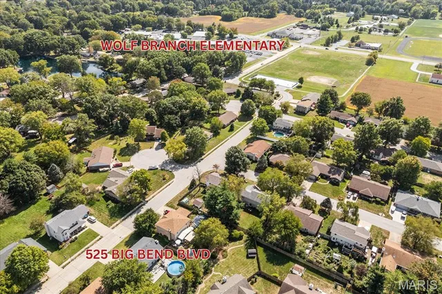 $314,900 | 525 Big Bend Boulevard, Swansea, IL 62226