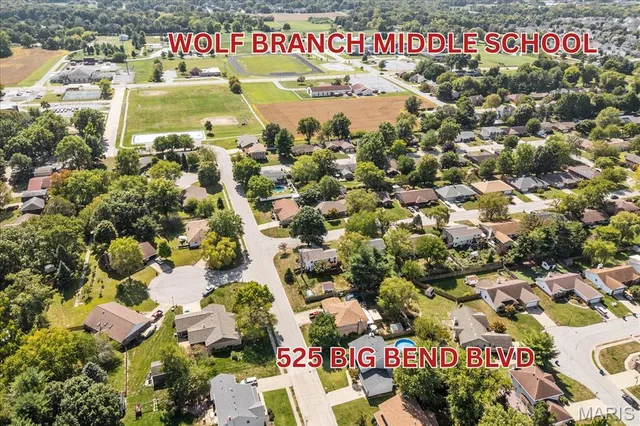 $314,900 | 525 Big Bend Boulevard, Swansea, IL 62226