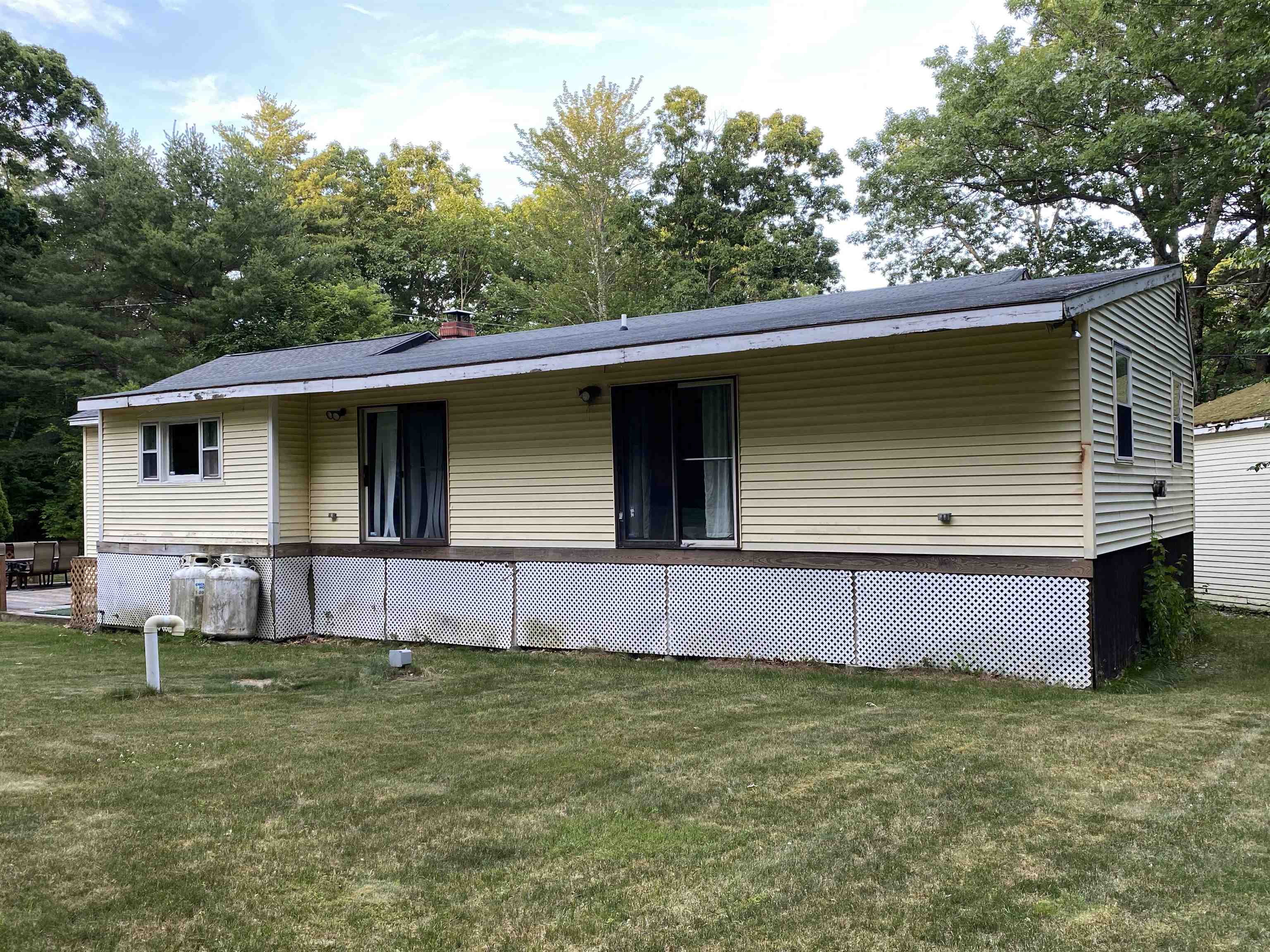 1 Roy Road Hooksett, NH 03106 - Photo 28 of 39