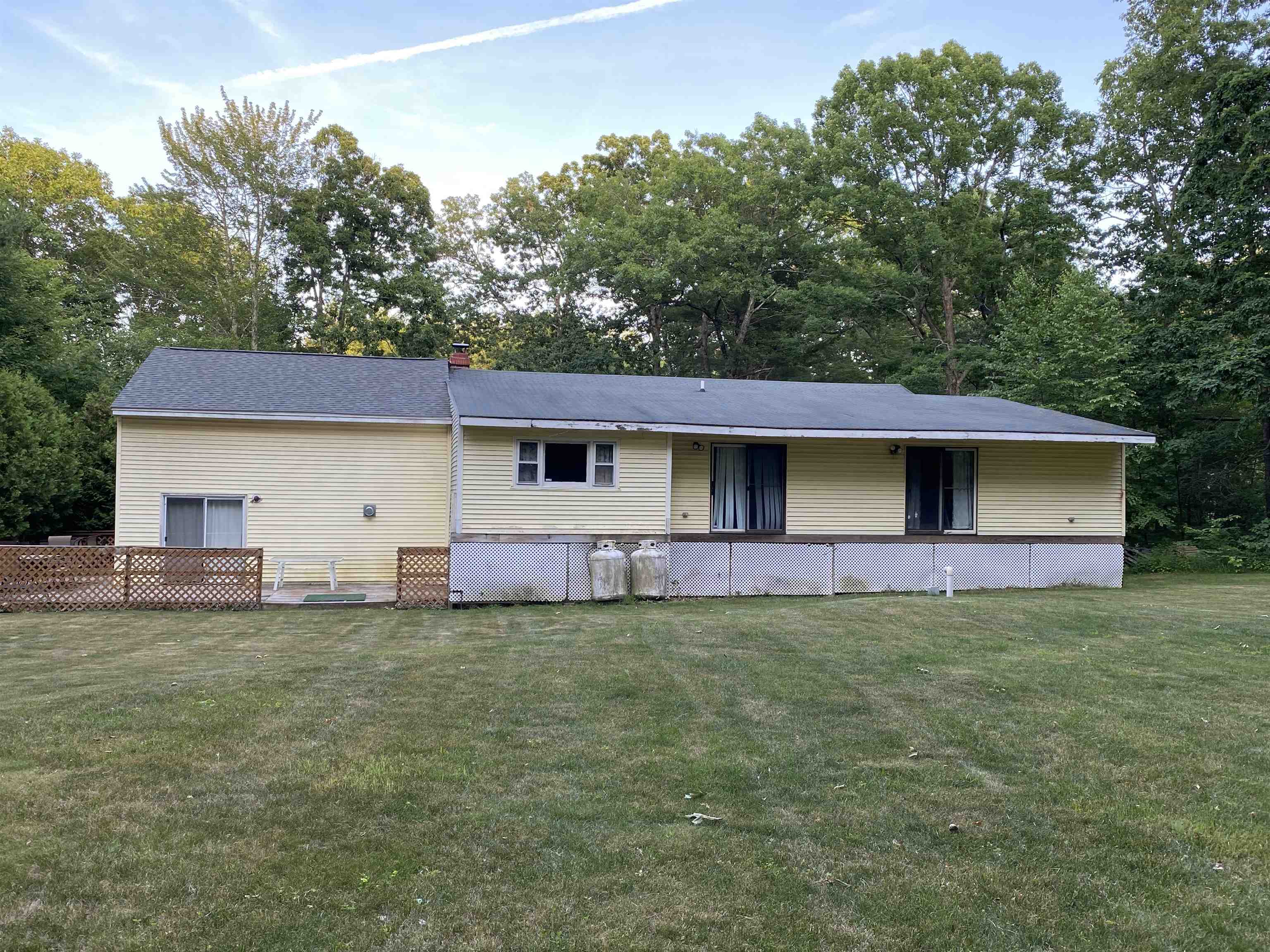 1 Roy Road Hooksett, NH 03106 - Photo 29 of 39