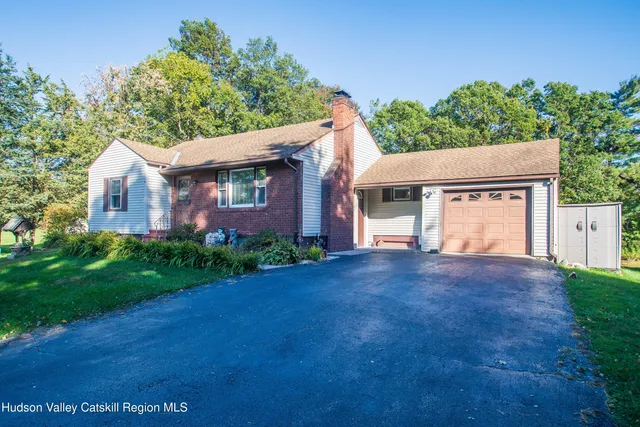 $369,900 | 144 Hooker Street, Kingston, NY 12401