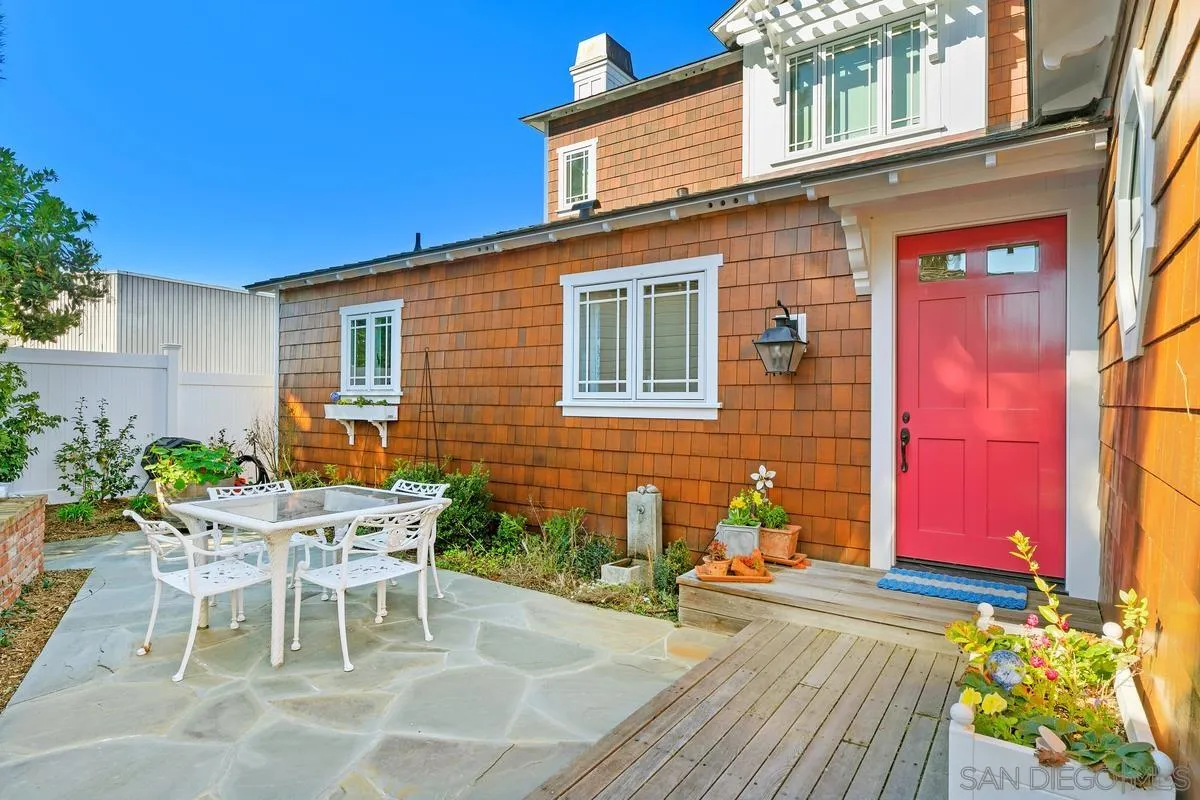 2254 Del Mar Heights Road Del Mar, CA 92014 - Photo 4 of 34 a view of a house with a patio