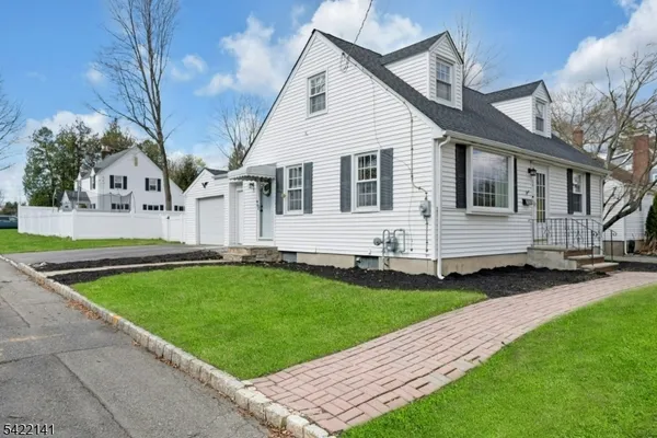 $645,000 | 24 Central Avenue, Morris Plains, NJ 07950