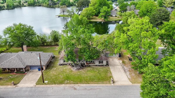 $365,000 | 210 Pat Drive, Mineola, TX 75773