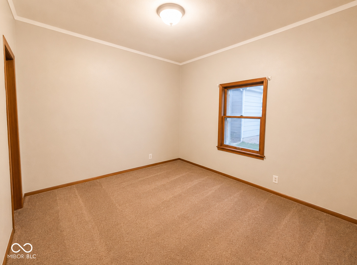 718 Main Street Elwood, IN 46036 - Photo 16 of 24