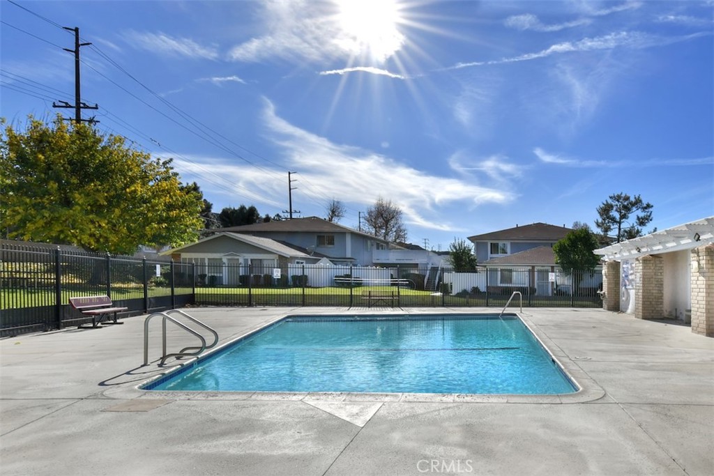 28159 Robin Avenue Saugus, CA 91350 - Photo 37 of 39