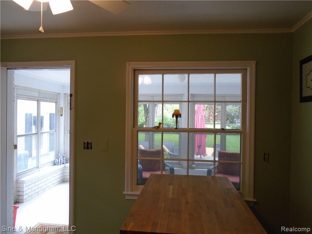 661 Middlesex Road Grosse Pointe Park, MI 48230 - Photo 9 of 32