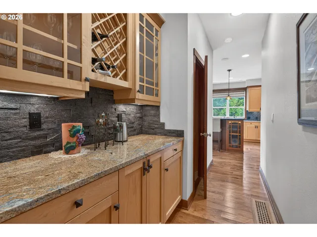 $925,000 | 1531 Northwest Morgan Lane, Portland, OR 97229
