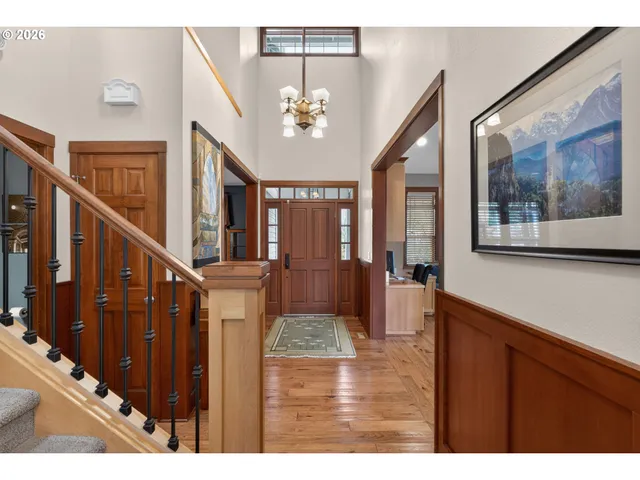 $925,000 | 1531 Northwest Morgan Lane, Portland, OR 97229