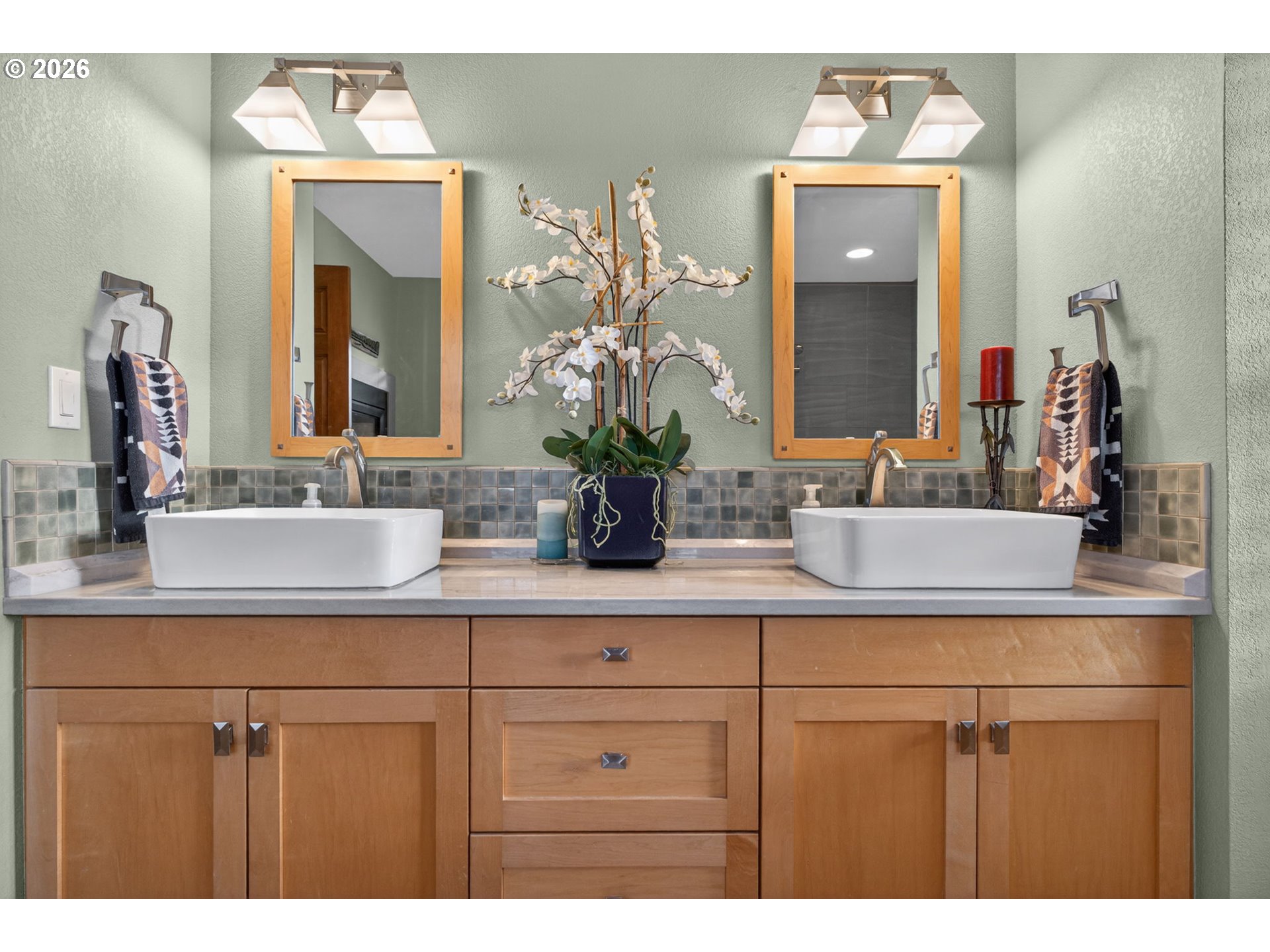 1531 Northwest Morgan Lane Portland, OR 97229 - Photo 25 of 46