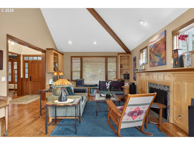 $925,000 | 1531 Northwest Morgan Lane, Portland, OR 97229