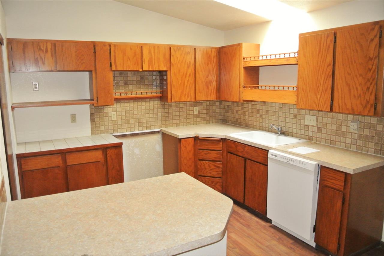 2423 South Wilbur Road Spokane Valley, WA 99206 - Photo 8 of 20 Gallery Image 8
