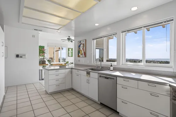 $2,678,000 | 1736 Marisol Drive, Ventura, CA 93001