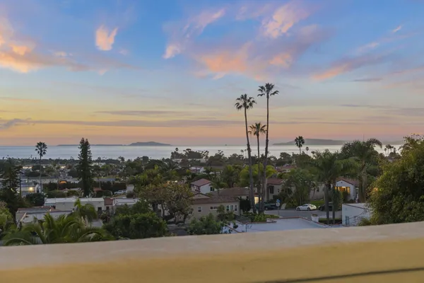 $2,678,000 | 1736 Marisol Drive, Ventura, CA 93001