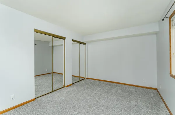 $194,900 | 1872 Deerhaven Lane Northeast, Unit 8, Rochester, MN 55906