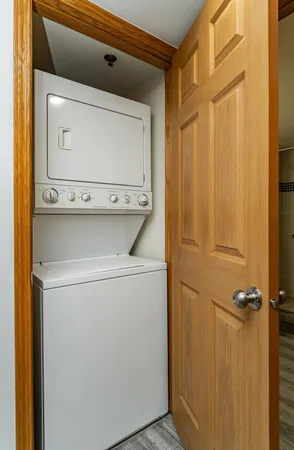 $194,900 | 1872 Deerhaven Lane Northeast, Unit 8, Rochester, MN 55906