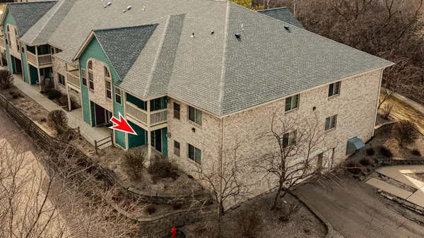 $194,900 | 1872 Deerhaven Lane Northeast, Unit 8, Rochester, MN 55906