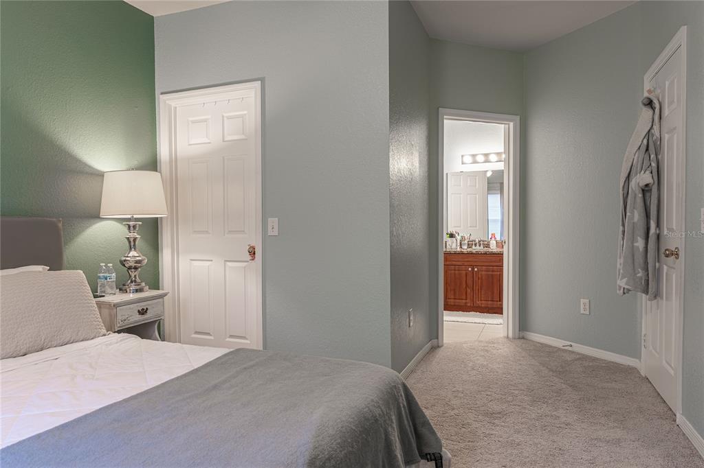 3583 Conroy Road, Unit 1135 Orlando, FL 32839 - Photo 19 of 34