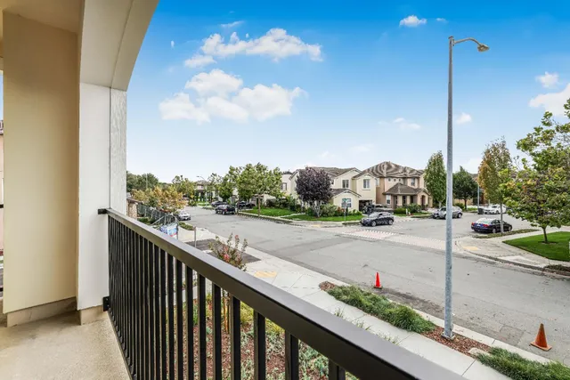 $1,049,000 | 401 San Luis Avenue, Watsonville, CA 95076