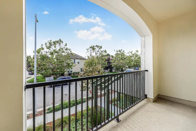 $1,049,000 | 401 San Luis Avenue, Watsonville, CA 95076