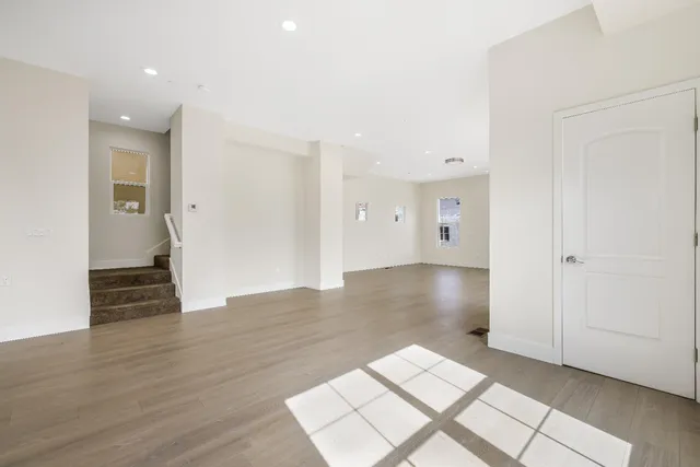 $1,049,000 | 401 San Luis Avenue, Watsonville, CA 95076