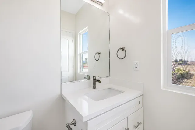 $1,049,000 | 401 San Luis Avenue, Watsonville, CA 95076