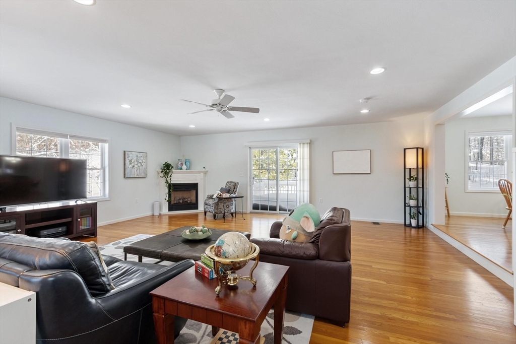 309 Reservoir Road Lunenburg, MA 01462 - Photo 19 of 42 Gallery Image 19