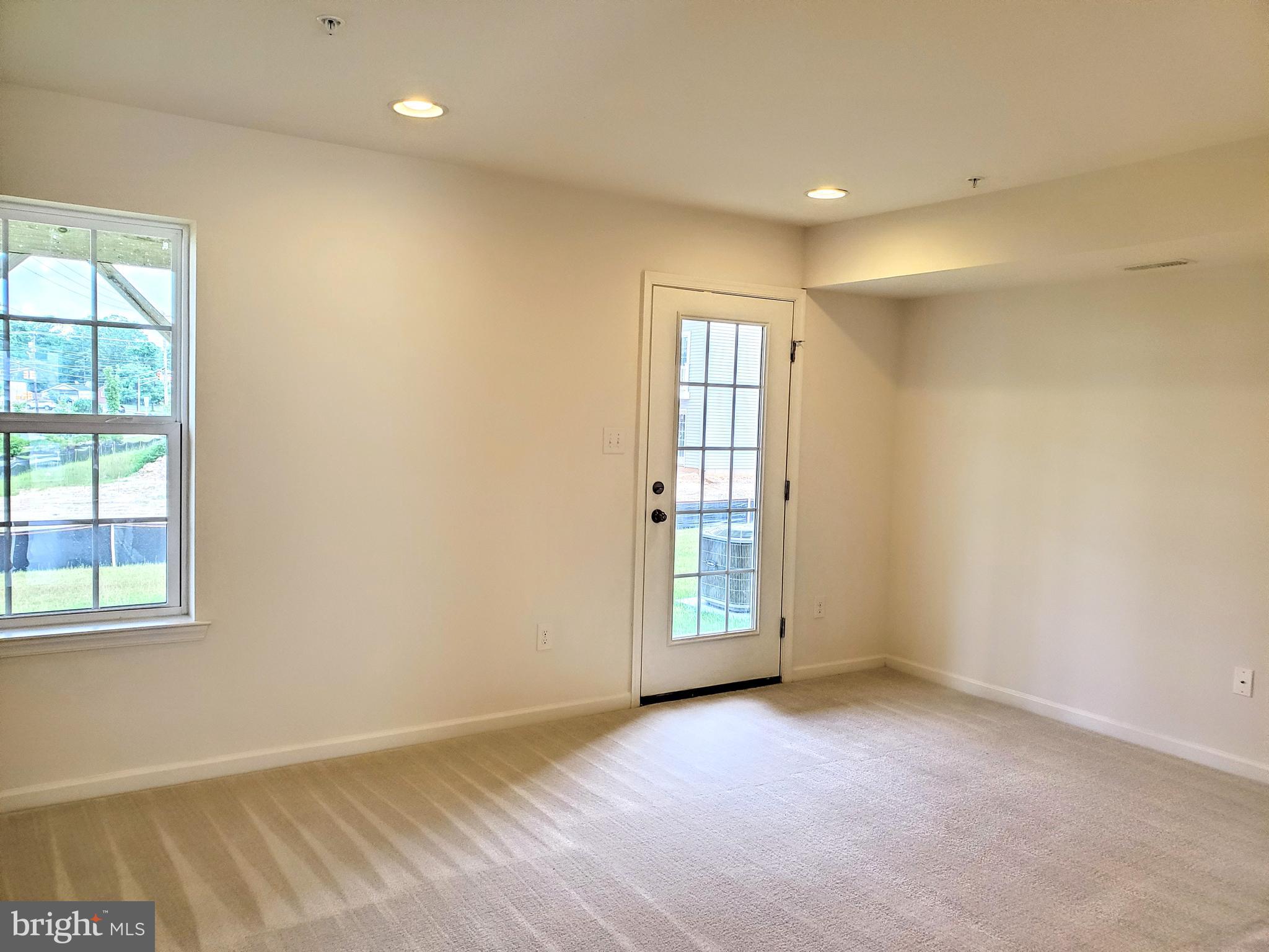 3 Iron Gate Road Sicklerville, NJ 08081 - Photo 5 of 11 Rec-Room