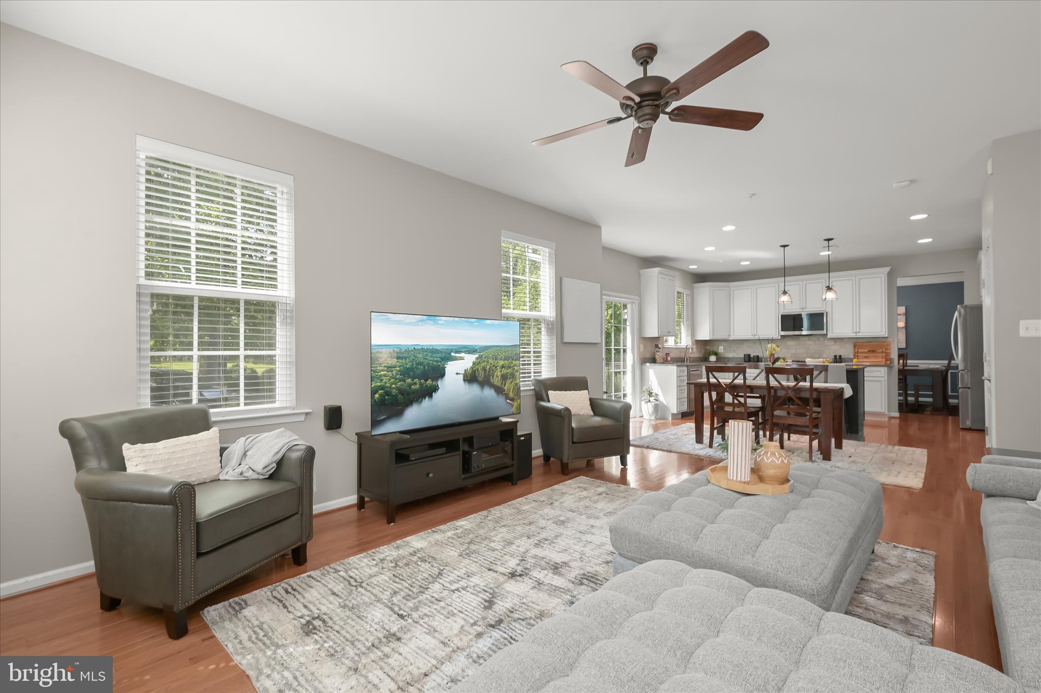 7111 Kings Point Way Columbia, MD 21046 - Photo 25 of 66