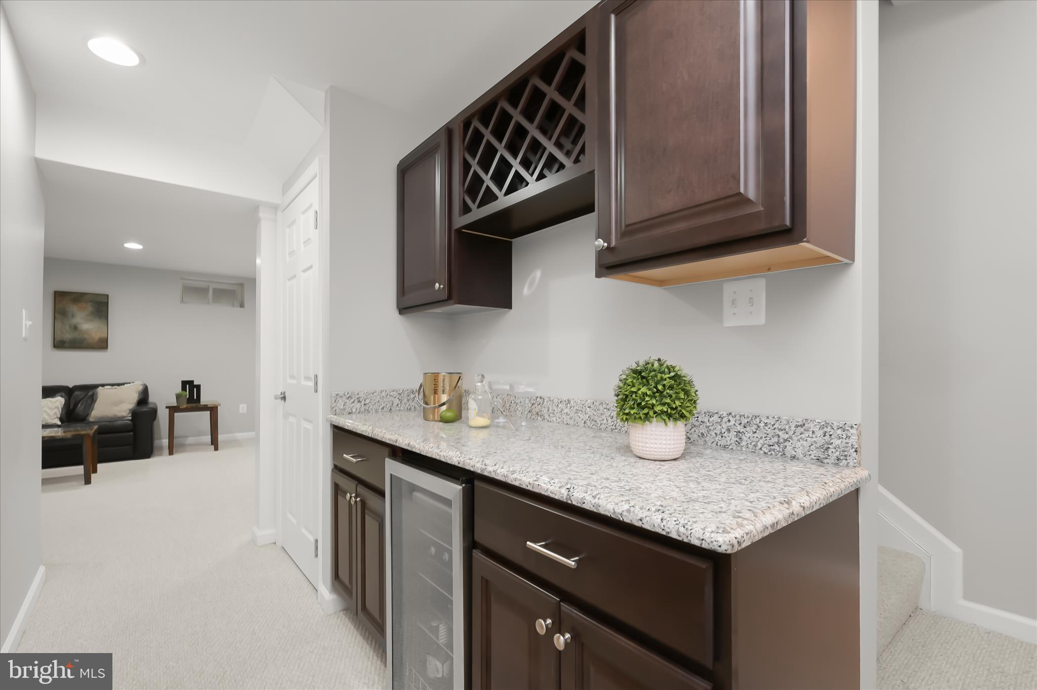 7111 Kings Point Way Columbia, MD 21046 - Photo 45 of 66 Lower Level Bar