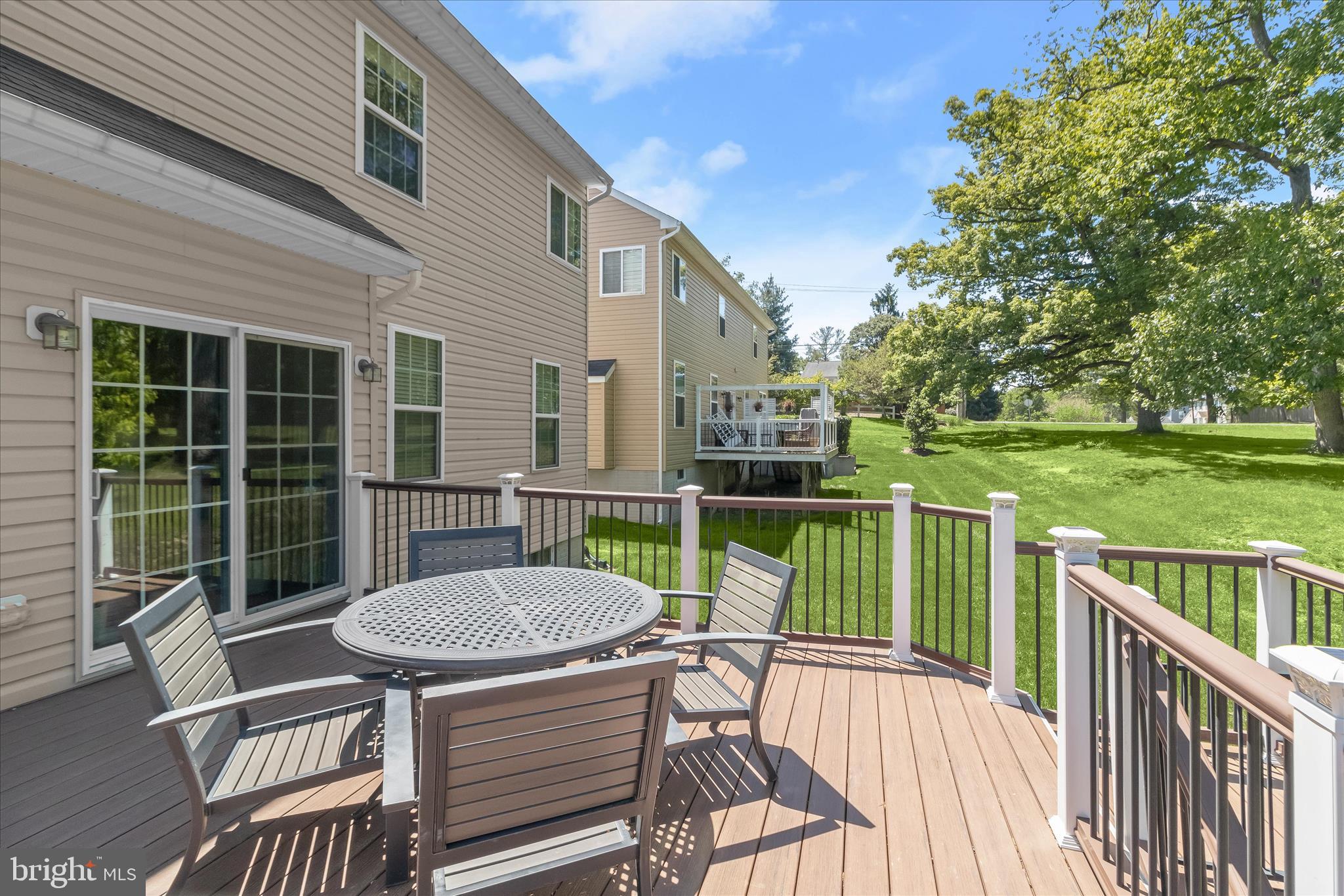 7111 Kings Point Way Columbia, MD 21046 - Photo 58 of 66 TREX Deck