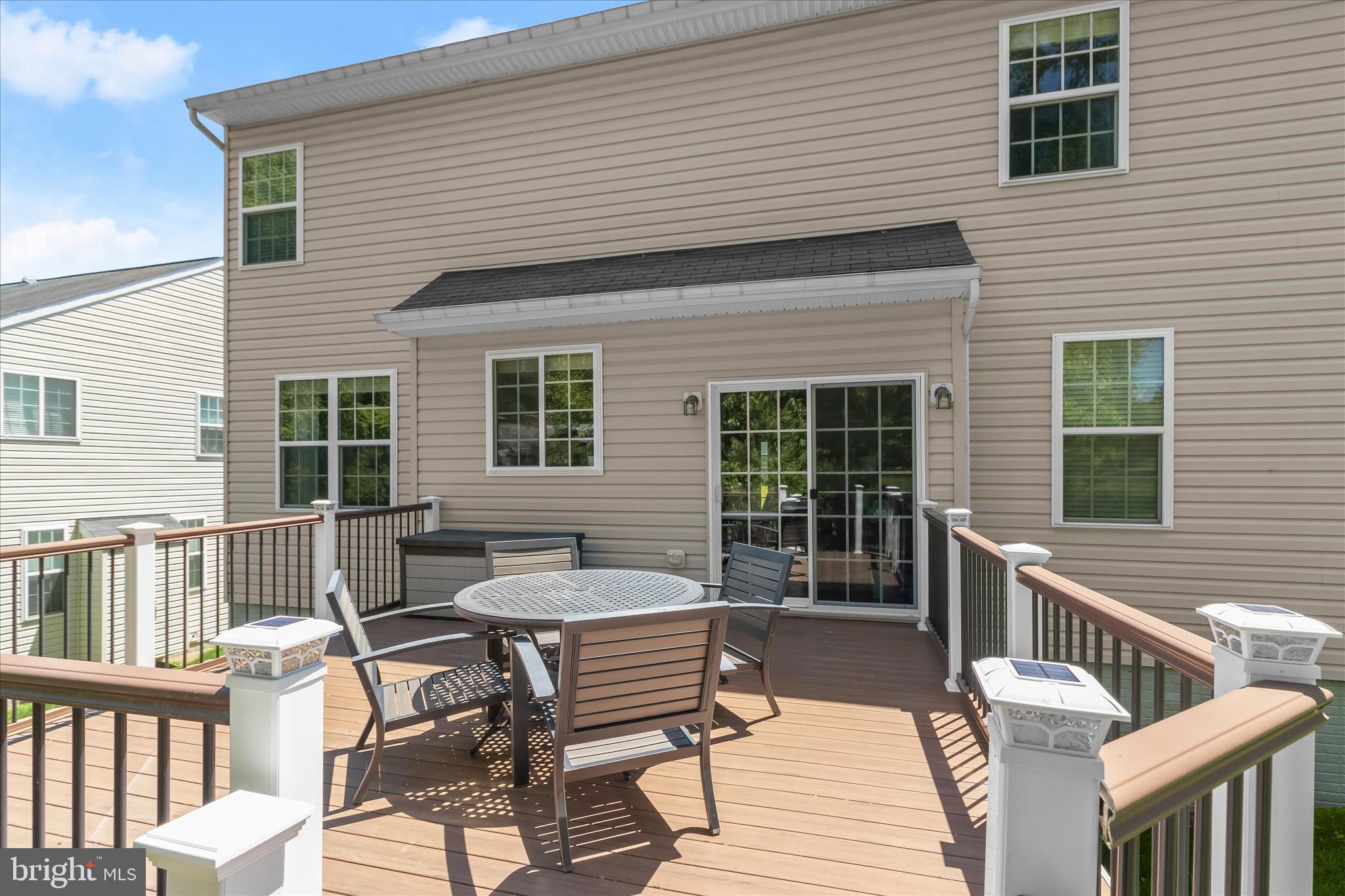 7111 Kings Point Way Columbia, MD 21046 - Photo 59 of 66 TREX Deck