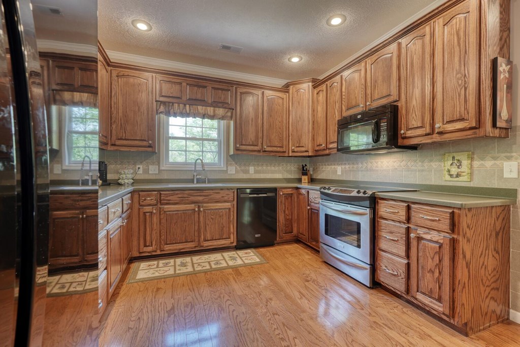 2062 High River Road West Hiawassee, GA 30546 - Photo 13 of 44 Gallery Image 13