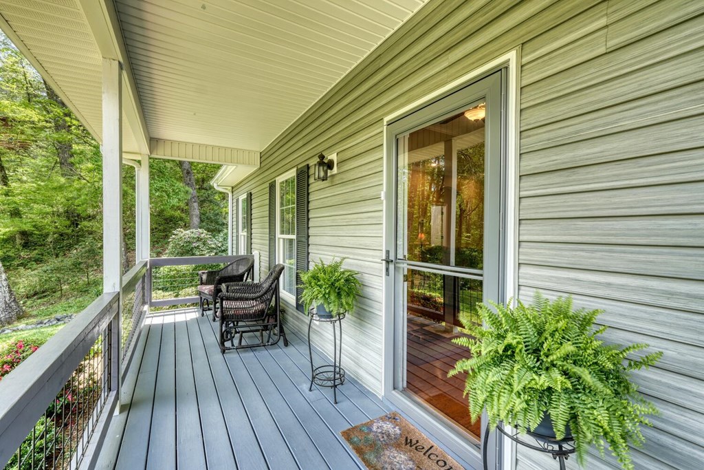 2062 High River Road West Hiawassee, GA 30546 - Photo 7 of 44 Gallery Image 7