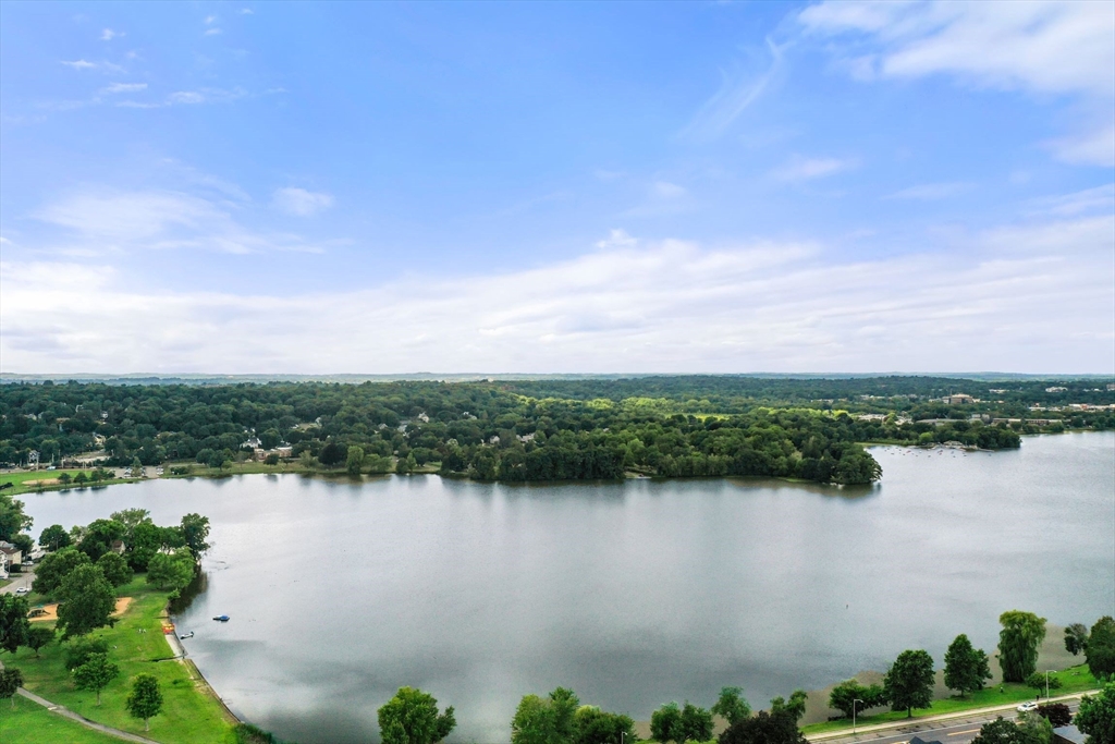 20 Lawrence Street, Unit 3 Wakefield, MA 01880 - Photo 31 of 32