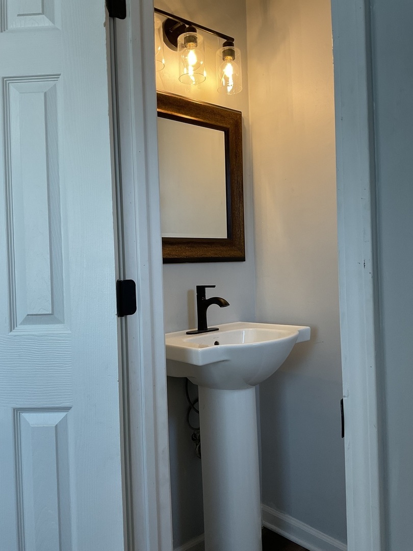 2159 171st Street Hazel Crest, IL 60429 - Photo 11 of 22