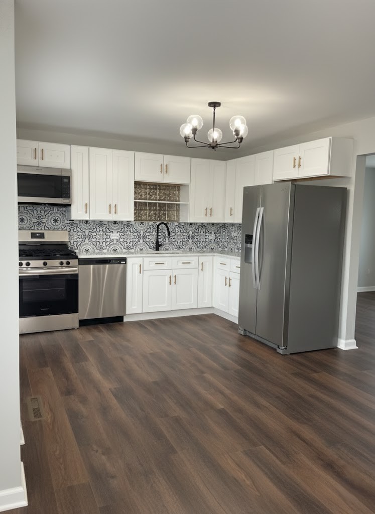 2159 171st Street Hazel Crest, IL 60429 - Photo 6 of 22