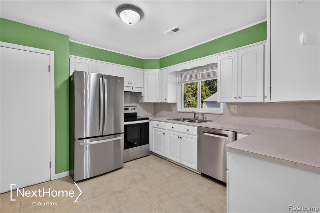 33950 Ecorse Road Romulus, MI 48174 - Photo 9 of 39 Gallery Image 9