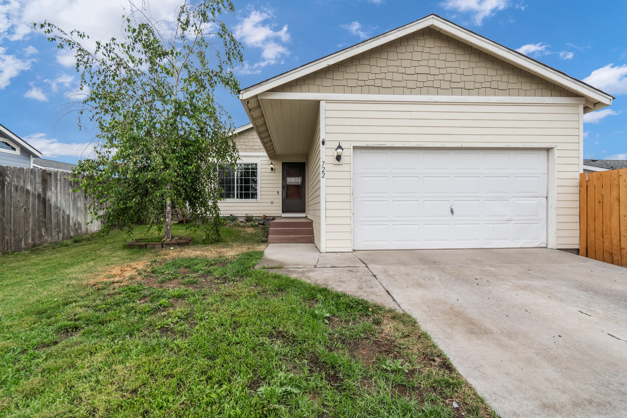 722 Center Ridge Drive Culver, OR 97734 - Photo 1 of 23 Front