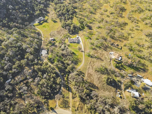 $460,000 | 37985 Waxberry Lane, Squaw Valley, CA 93675