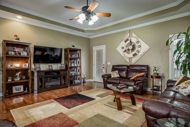 2117 Old Kentucky Road Sparta, TN 38583 - Photo 4 of 28 Gallery Image 4