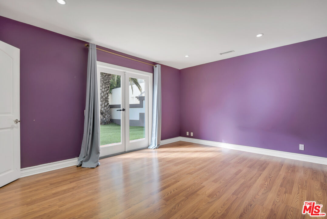 10557 Rocca Place Los Angeles, CA 90077 - Photo 31 of 52