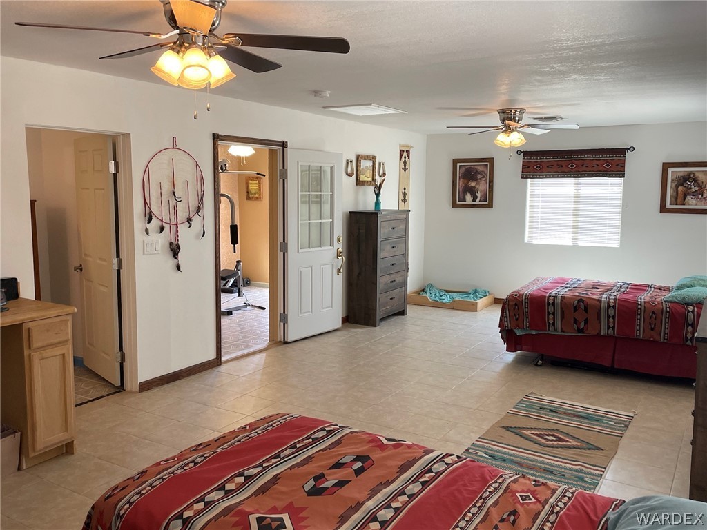 17981 South Gene Autry Road Yucca, AZ 86438 - Photo 27 of 50 Gallery Image 27